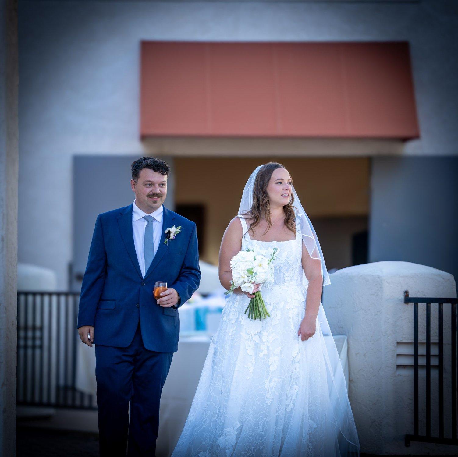 carousel-hero-element image-9