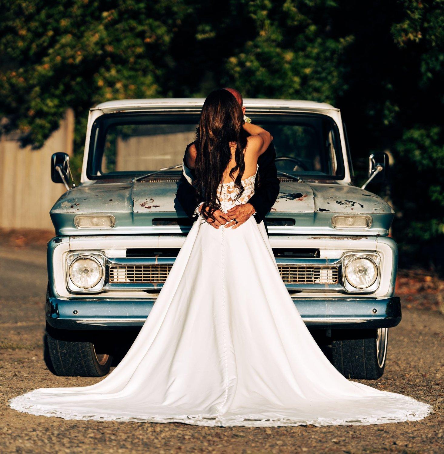 carousel-hero-element image-1