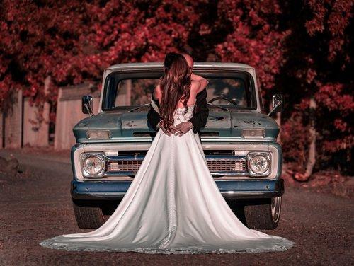 mobile - carousel-hero-element image-0